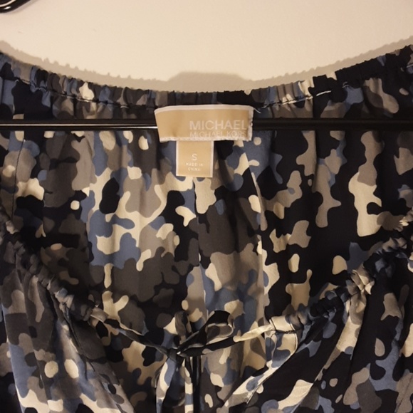 Michael Kors Blouse - Picture 2 of 5